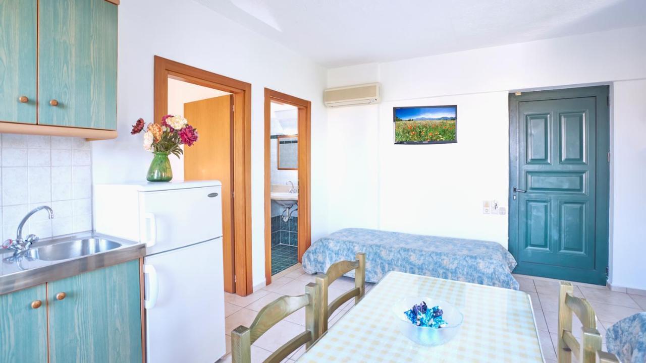 Dionysos Apartments & Studios Stalida Buitenkant foto
